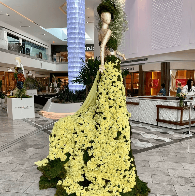 Flower Girl installation at Scottsdale Fashion Square
