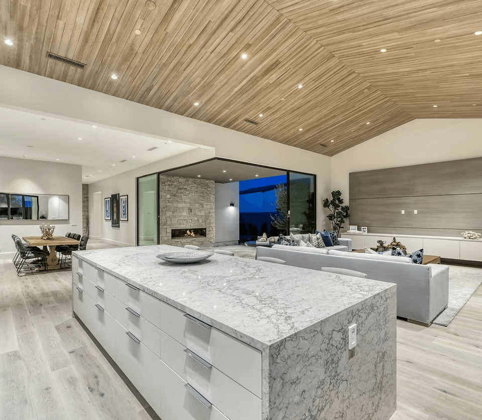 Second view of Azure Homes Paradise Valley wood finishes